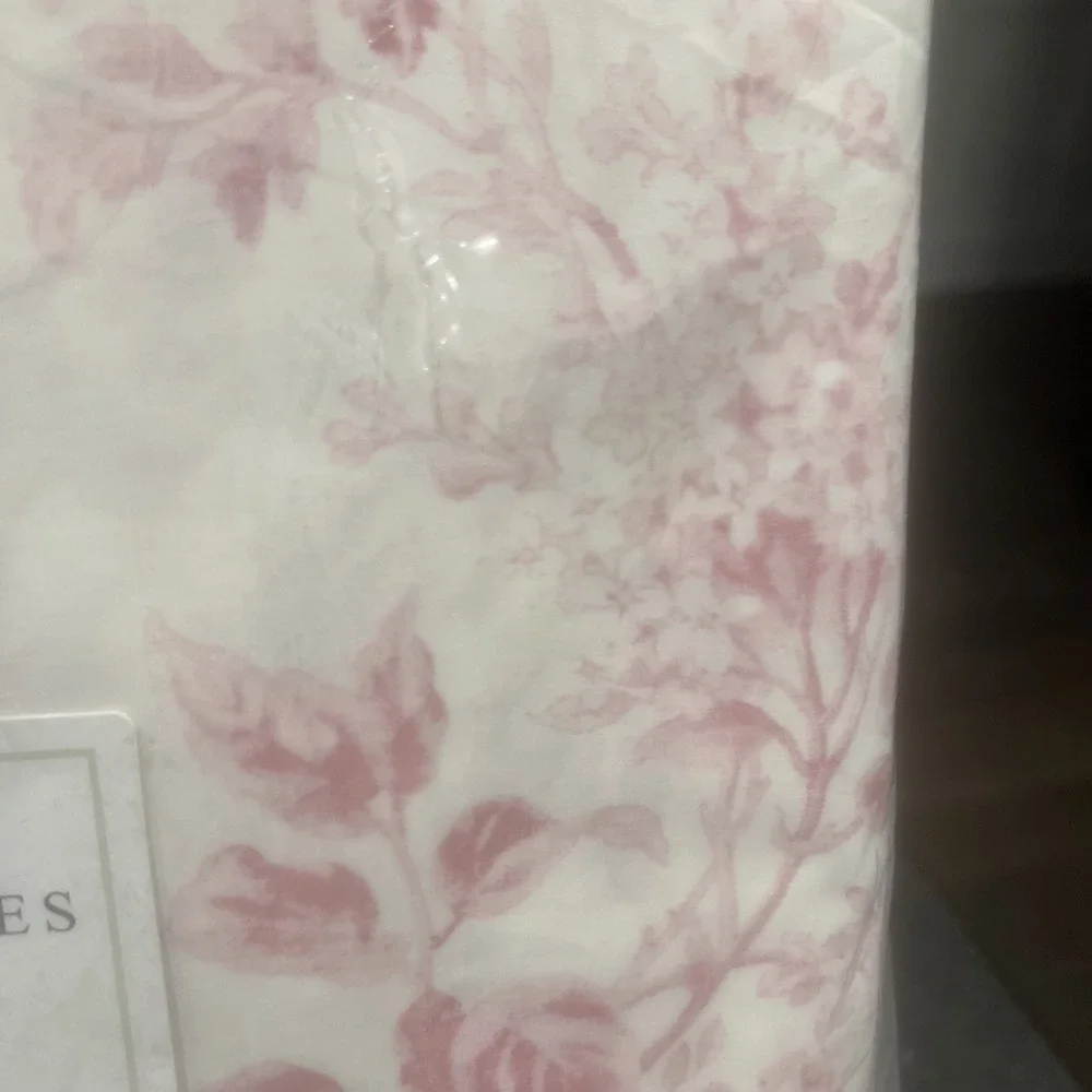 New Cabbages & Roses London Luxe 3 Pc King Duvet Set Floral Alderney Raspberry